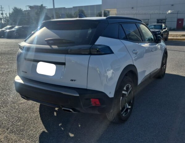 Peugeot 2008 1.2 turbo, Tela,  Aut. GT 2025